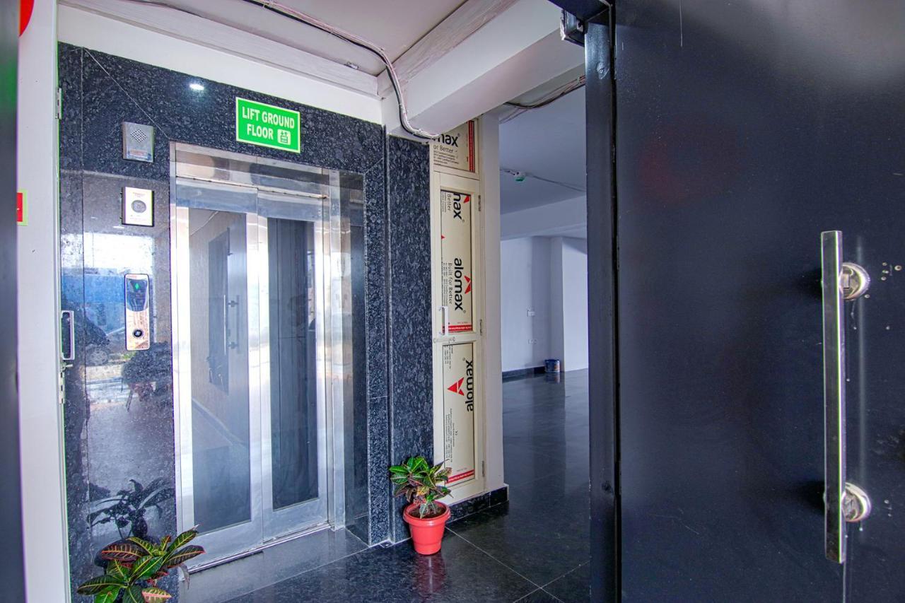 Fabhotel Satyam International Νόιντα Εξωτερικό φωτογραφία