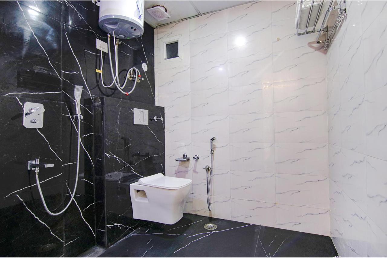 Fabhotel Satyam International Νόιντα Εξωτερικό φωτογραφία