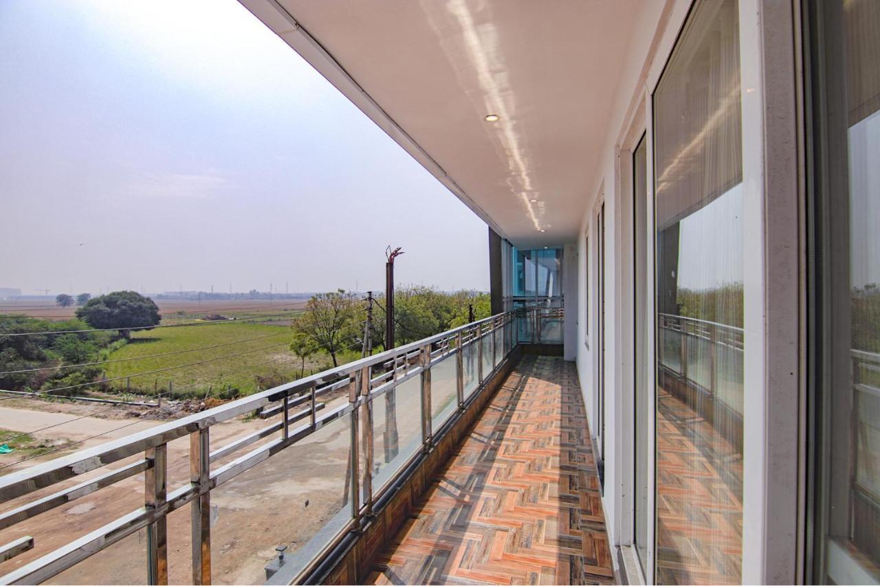 Fabhotel Satyam International Νόιντα Εξωτερικό φωτογραφία