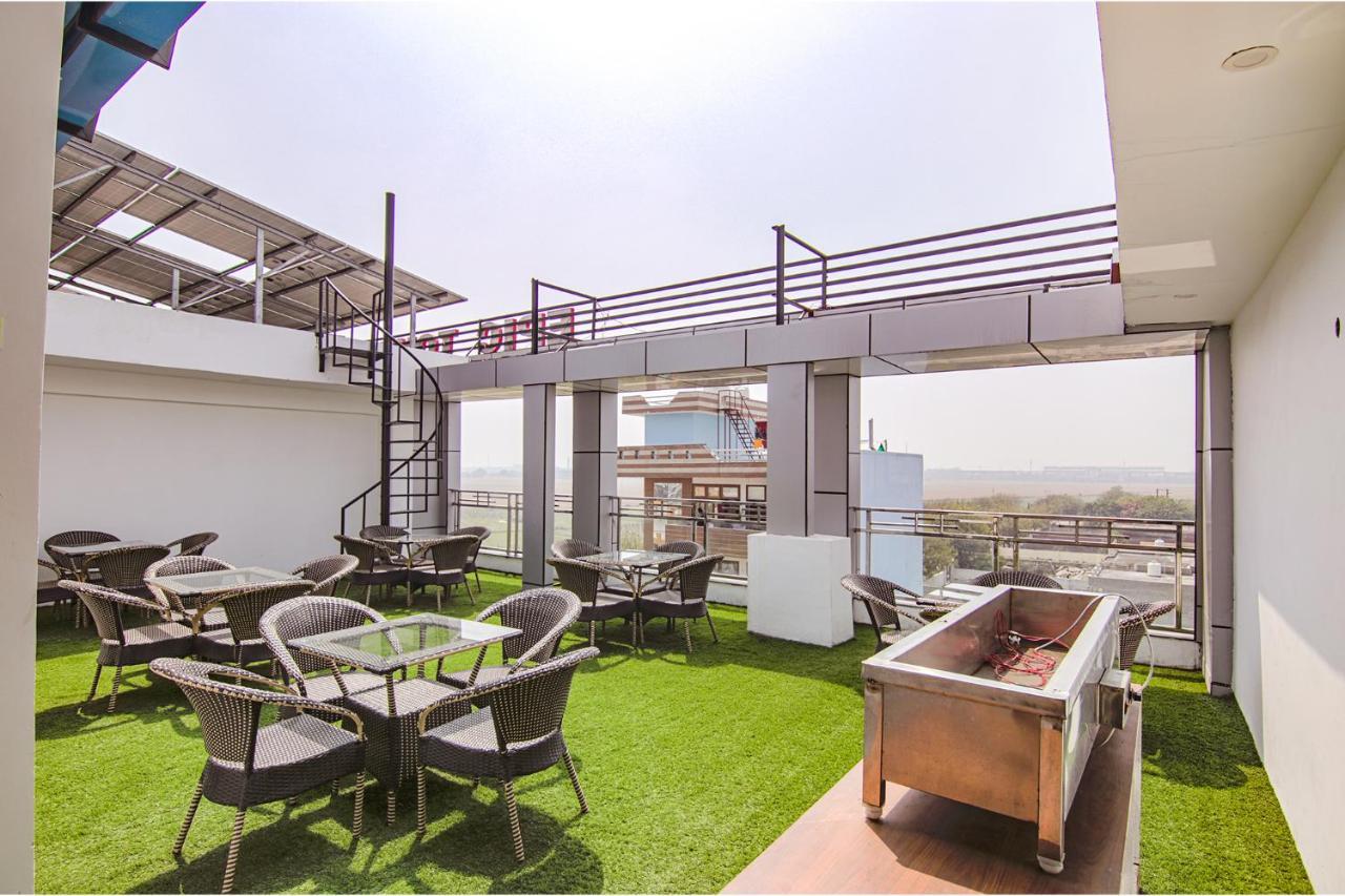 Fabhotel Satyam International Νόιντα Εξωτερικό φωτογραφία